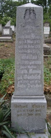 Koenig Johann 1842-1918 Guendisch Kath 1848-1934 Grabstein